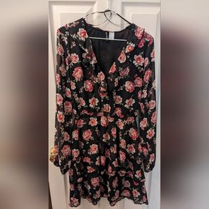 H&M Divided Floral Long Sleeve Fit 'N' Flare V-neck Dress Size 8